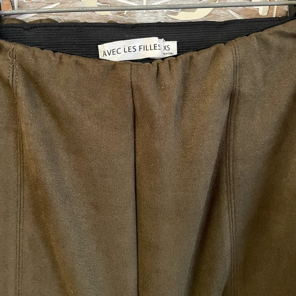 AVEC LES FILLES, size XS olive high waisted slit leggings - Picture 2 of 4
